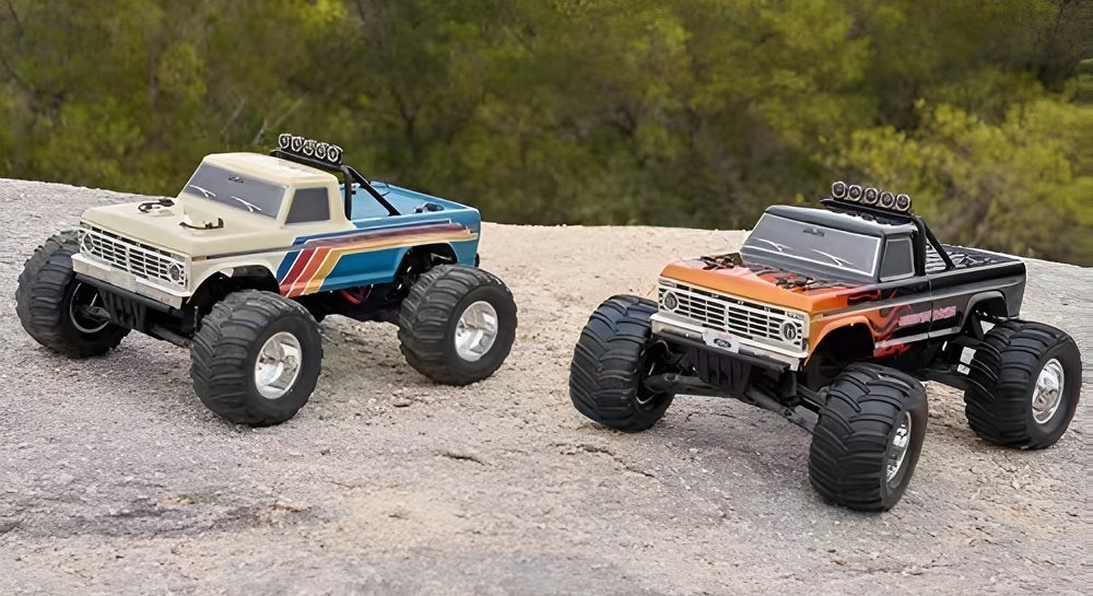 FMS F100 High Speed RC Car RTR on the rock